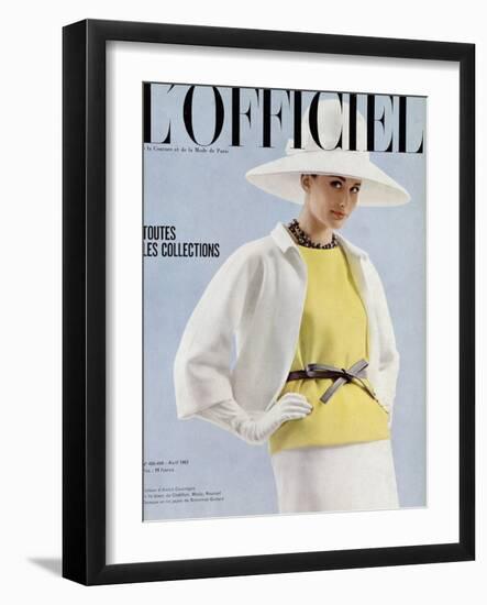 L'Officiel, April 1963 - Tailleur d'André Courrèges-Reichle-Framed Art Print