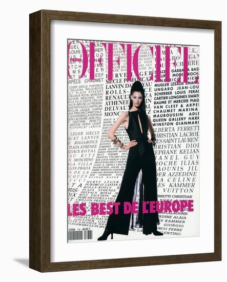 L'Officiel, April-May 1992 - Christian Dior: Robe en Mousseline et Organ-Hiromasa-Framed Art Print