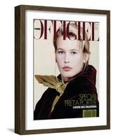 L'Officiel, August 1989 - Claudia Porte un Ensemble de Romeo Gigli-Pietro Privitera-Framed Art Print