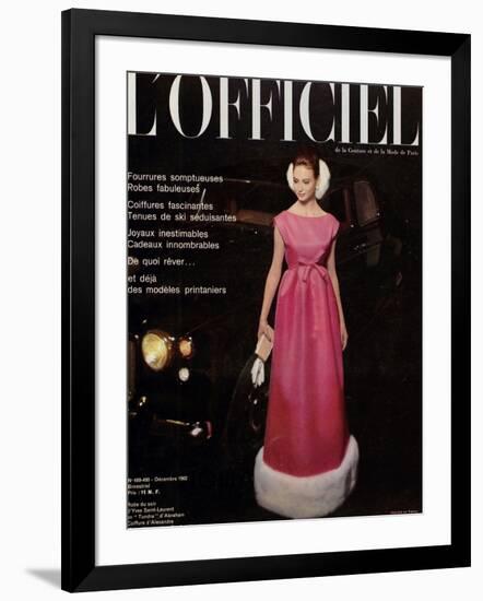 L'Officiel, December 1962 - Robe du Soir d'Yves Saint-Laurent en Tundra d'Abraham-Roland de Vassal-Framed Art Print