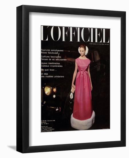 L'Officiel, December 1962 - Robe du Soir d'Yves Saint-Laurent en Tundra d'Abraham-Roland de Vassal-Framed Art Print