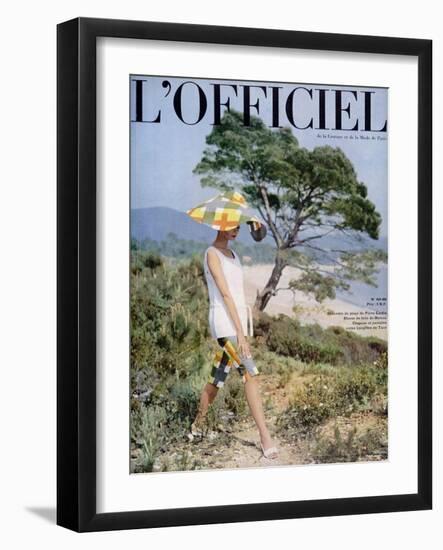 L'Officiel - Ensemble de Plage de Pierre Cardin-Philippe Pottier-Framed Art Print