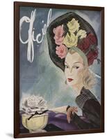 L'Officiel, February 1943 - Chapeau de Paulette, Bijou de Van Cleef et Arpels-Lbenigni-Framed Art Print