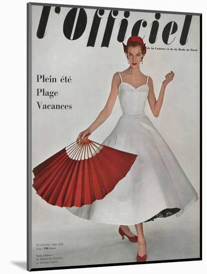 L'Officiel, June 1953 - Robe À Danser de Hubert de Givenchy en Shirting Empesé-Philippe Pottier-Mounted Art Print