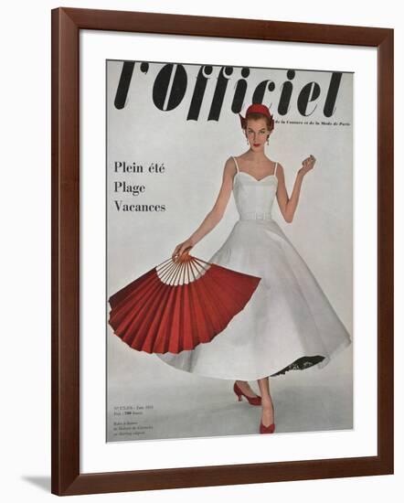 L'Officiel, June 1953 - Robe À Danser de Hubert de Givenchy en Shirting Empesé-Philippe Pottier-Framed Art Print