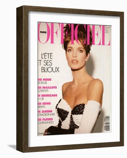 L'Officiel, June 1991 - Stéphanie Seymour, un Soutien-Gorge-Bijou Très Éton-Jean-Daniel Lorieux-Framed Art Print