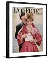 L'Officiel - Manteau du Soir de Jacques Griffe en Soie de Bianchini-Férier, Bijoux de Boucheron-Philippe Pottier-Framed Art Print