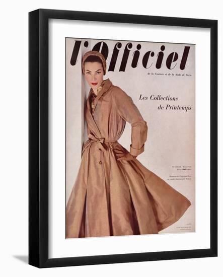 L'Officiel, March 1952 - Manteau de Christian Dior en Surah Chantung de Staron-Philippe Pottier-Framed Art Print