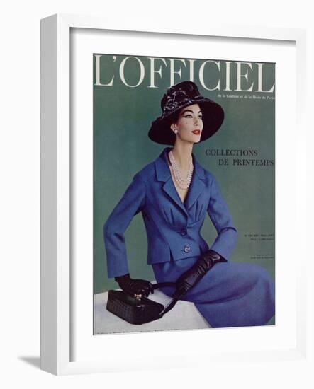 L'Officiel, March 1957 - Tailleur de Pierre Balmain en Cheviotte Poncho de Labbey-Philippe Pottier-Framed Art Print