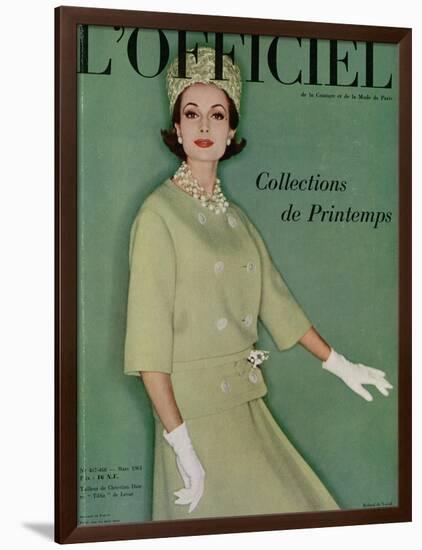 L'Officiel, March 1961 - Tailleur de Christian Dior en Tilfiz de Lesur-Roland de Vassal-Framed Art Print