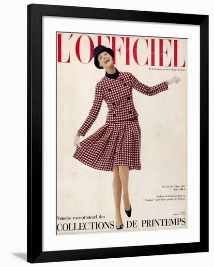 L'Officiel, March 1965 - Tailleur de Christian Dior Entopkapi Pure Laine Peignée de Raimon-Guégan-Framed Art Print