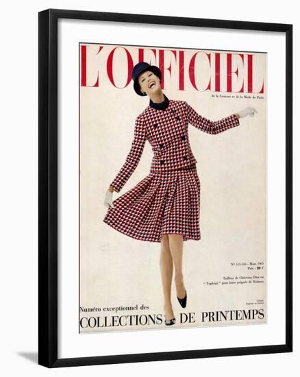 L'Officiel, March 1965 - Tailleur de Christian Dior Entopkapi Pure Laine Peignée de Raimon-Guégan-Framed Art Print