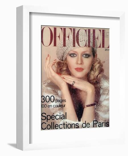 L'Officiel, March 1975 - Ensemble de Christian Dior-Roland Bianchini-Framed Art Print