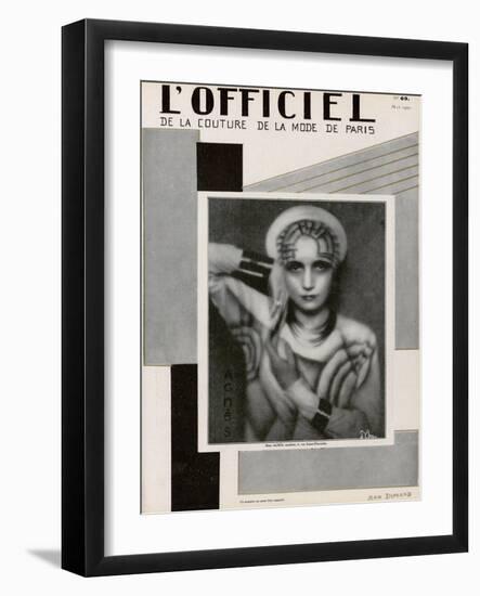 L'Officiel, May 1927 - Mme Agnès-Madame D'Ora-Framed Art Print