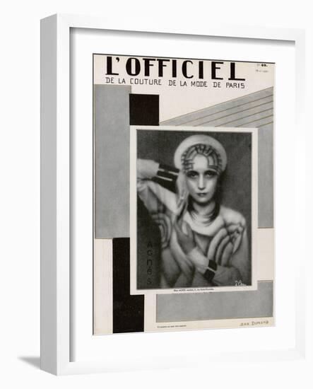 L'Officiel, May 1927 - Mme Agnès-Madame D'Ora-Framed Art Print