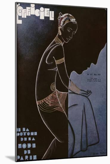 L'Officiel, May 1931 - Mme Agnès-Jean Dunand-Mounted Art Print