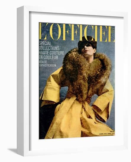 L'Officiel, May 1972 - Chasuble de Pierre Cardin-Michaël Doster-Framed Art Print