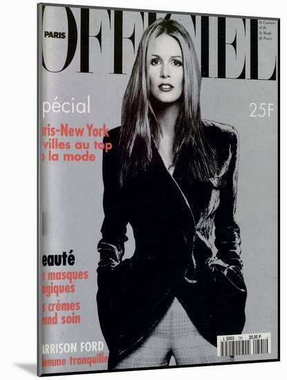 L'Officiel, November 1994 - Elle Mc Pherson Habillée Par Giorgio Armani-Francesco Scavullo-Mounted Art Print