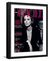 L'Officiel, October-November 1992 - Lara Harris, Qui Porte une Veste Smoking de Giorgio Armani-Peter Lindbergh-Framed Art Print