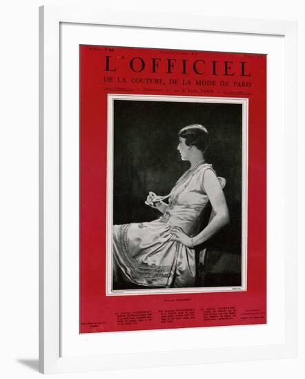 L'Officiel, September 1926 - Mlle Falconetti en Martial & Armand-G. L. Manuel Frères-Framed Art Print