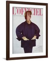 L'Officiel, September 1951 - Ensemble de Jean Lanvin (Castillo) en Velous Bambou de Raimon-Philippe Pottier-Framed Art Print