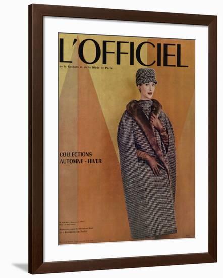 L'Officiel, September 1956 - Ensemble-Cape de Christian Dior en Arakweed de Rodier-Philippe Pottier-Framed Art Print