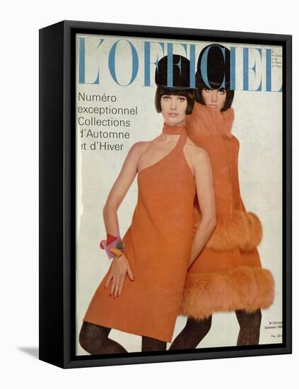 L'Officiel, September 1966 - Manteau et Robe de Pierre Cardin-Guégan-Framed Stretched Canvas
