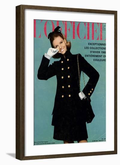 L'Officiel, September 1967 - Tailleur d'Yves-Saint Laurent-Guégan-Framed Art Print