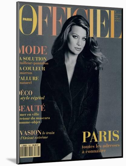 L'Officiel, September 1993 - Magalie dans une Longue Robe Noire d'Yves Saint Laurent-Francesco Scavullo-Mounted Art Print