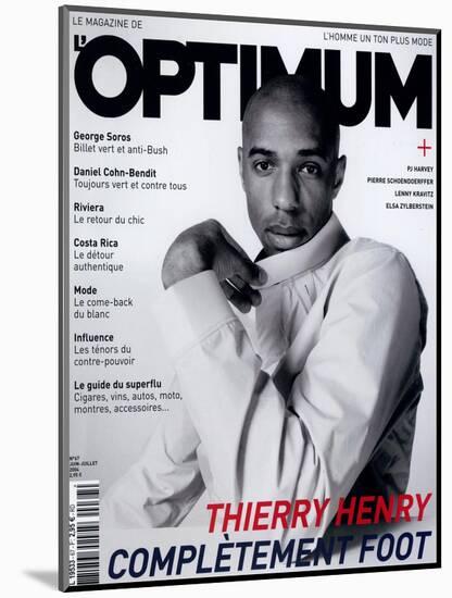 L'Optimum, June-July 2004 - Thierry Henry Porte un Blouson Nike-Mike Thomas-Mounted Art Print