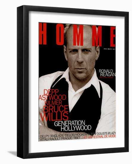 L'Optimum, May 1997 - Bruce Willis Est Habillé Par Donna Karan-Peter Lindbergh-Framed Art Print