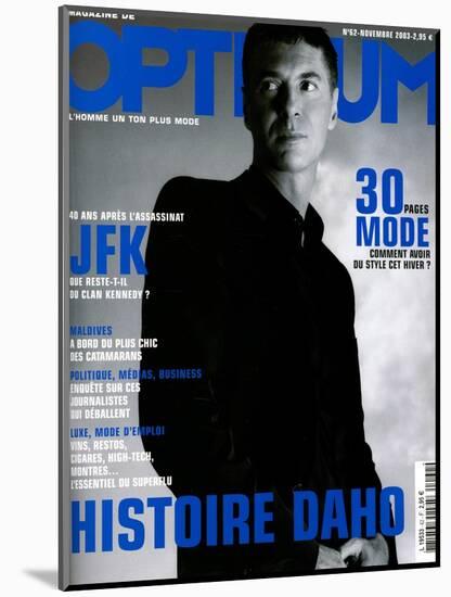 L'Optimum, November 2003 - etienne Daho, en Total Look Hedi Slimane pour Dior-Matthias Vriens-Mounted Art Print