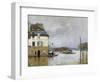 La barque pendant l'inondation à Port-Marly-Alfred Sisley-Framed Giclee Print