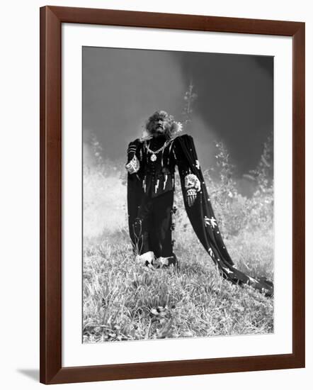 La Belle and la Bete by JeanCocteau with Jean Marais, 1946 (b/w photo)-null-Framed Photo