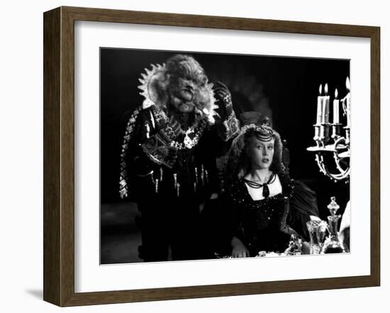 La Belle and la Bete The Beauty and the Beast by Jean Cocteau with Jean Marais and Josette Day, 194-null-Framed Photo