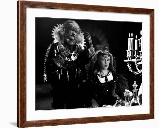 La Belle and la Bete The Beauty and the Beast by Jean Cocteau with Jean Marais and Josette Day, 194-null-Framed Photo