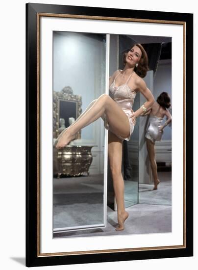 La Belle by Moscou SILK STOCKINGS by RoubenMamoulian with Cyd Charisse, 1957 (photo)-null-Framed Photo