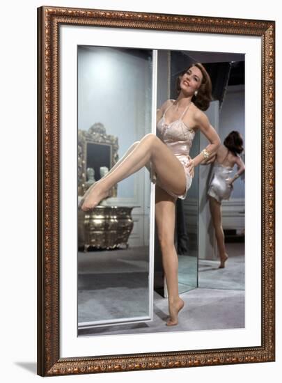 La Belle by Moscou SILK STOCKINGS by RoubenMamoulian with Cyd Charisse, 1957 (photo)-null-Framed Photo