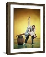 La Belle by Moscou SILK STOCKINGS by RoubenMamoulian with Cyd Charisse and Fred Astaire, 1957 (phot-null-Framed Photo