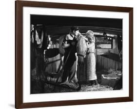 La Belle Mariniere by Harry Lachman with Jean Gabin and Madeleine Renaud, 1932 (b/w photo)-null-Framed Photo