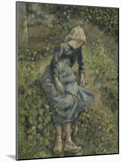 La bergère, dit aussi Jeune fille à la baguette ; paysanne assise-Camille Pissarro-Mounted Giclee Print