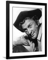 La captive aux yeux clairs THE BIG SKY by HowardHawks with Kirk Douglas, 1952 (b/w photo)-null-Framed Photo