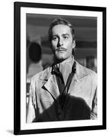 La Charge Fantastique THEY DIED WITH THEIR BOOTS ON by Raoul Walsh with Errol Flynn, 1941 (b/w phot-null-Framed Photo