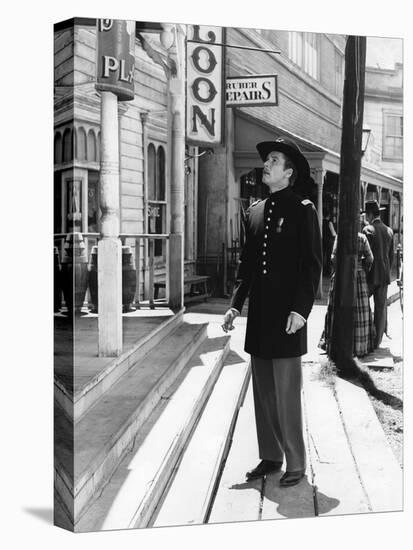 La Charge Fantastique THEY DIED WITH THEIR BOOTS ON by Raoul Walsh with Errol Flynn, 1941 (b/w phot-null-Stretched Canvas