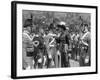 La Charge Fantastique THEY DIED WITH THEIR BOOTS ON by Raoul Walsh with Joe Sawyer, Arthur Kennedy -null-Framed Photo