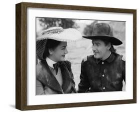 La Charge Fantastique THEY DIED WITH THEIR BOOTS ON by Raoul Walsh with Olivia by Havilland and Err-null-Framed Photo