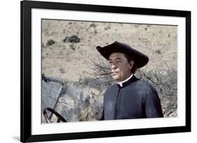 La colere by Dieu (The Wrath of God) by Ralph Nelson with Robert Mitchum, 1972 (photo)-null-Framed Photo