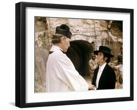 La colere by Dieu (The Wrath of God) by Ralph Nelson with Robert Mitchum and Rita Hayworth, 1972 (p-null-Framed Photo