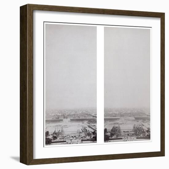 La construction de la Tour Eiffel vue de l'une des tours du Palais du Trocadéro-Théophile Féau-Framed Giclee Print