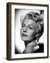 La Dame by Shanghai THE LADY FROM SHANGHAI by OrsonWelles with Rita Hayworth, 1947 (b/w photo)-null-Framed Photo